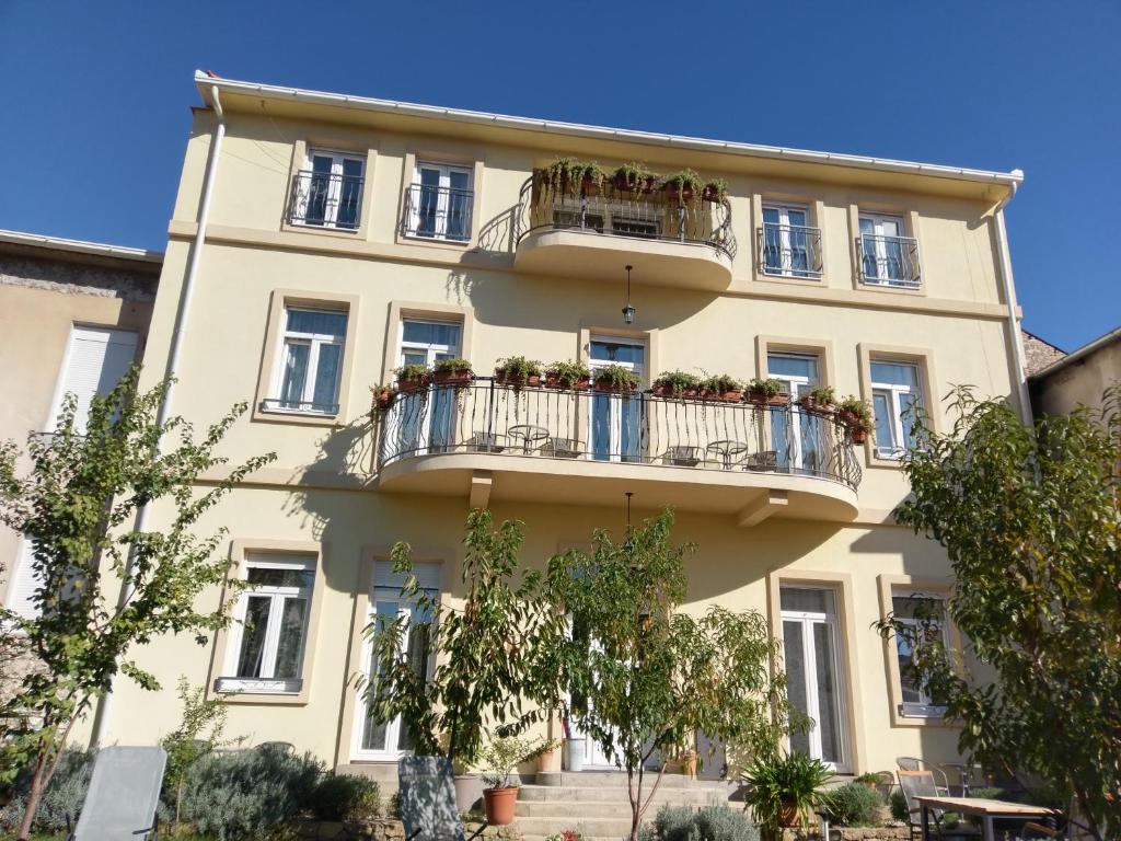 Budova, kde se bed and breakfast nachází
