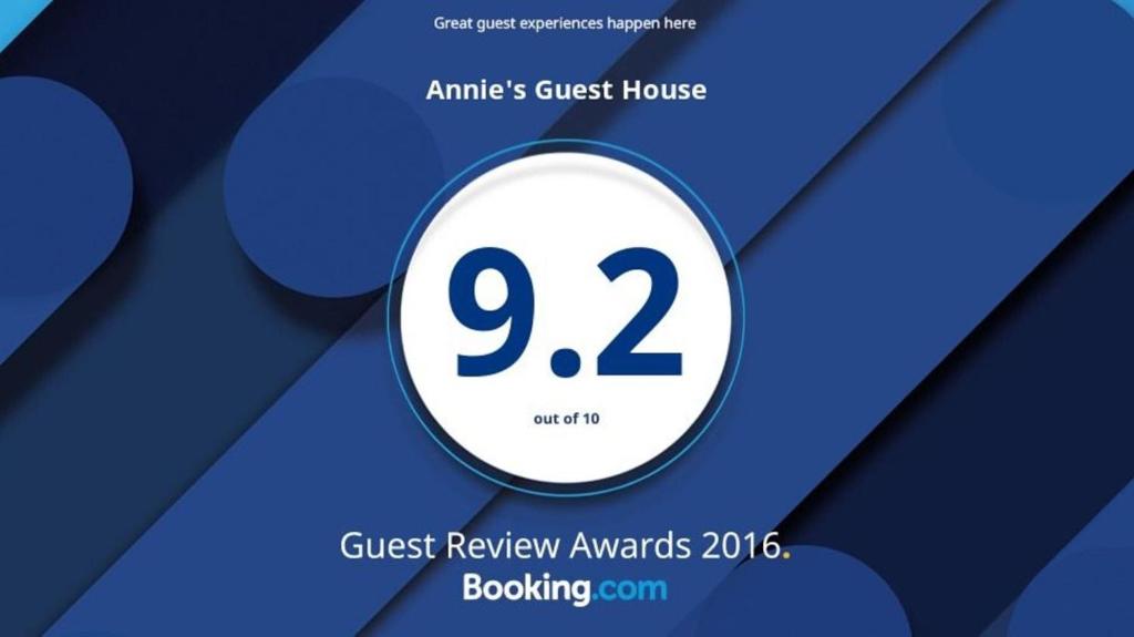 Certifikát, hodnocení, plakát nebo jiný dokument vystavený v ubytování Annie's Guest House