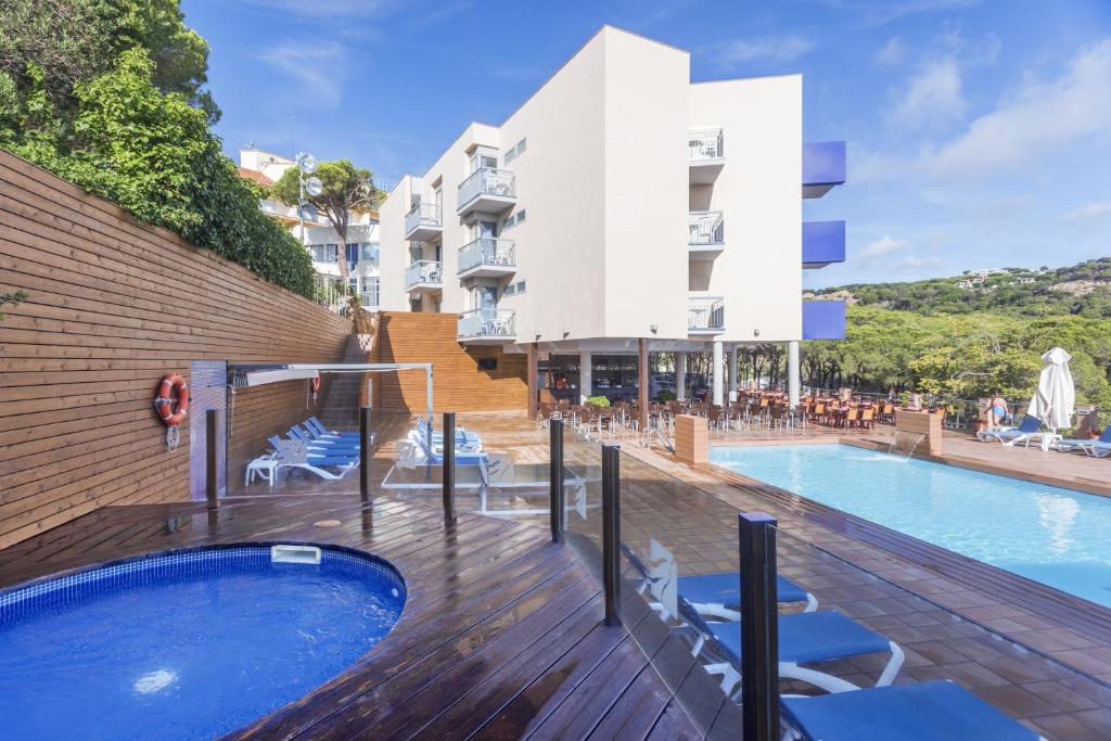 GHT SAgaró Mar Hotel, Sant Feliu de Guíxols – Cập nhật Giá ...