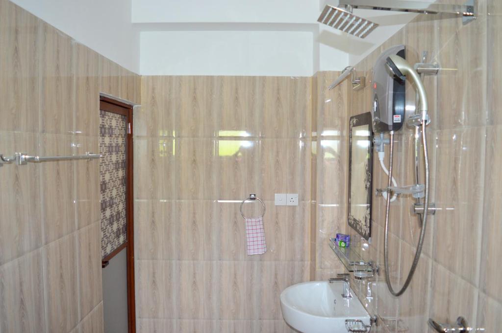 Koupelna v ubytování Holiday Villa