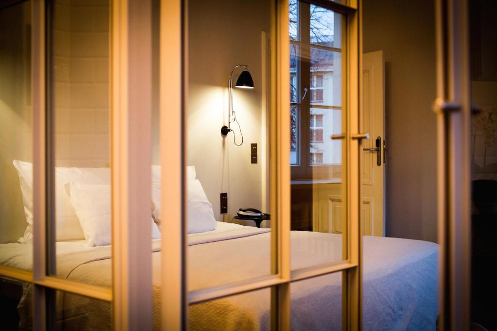 Between Us Bed and Breakfast - 17