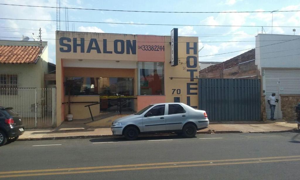  Shalon Hotel