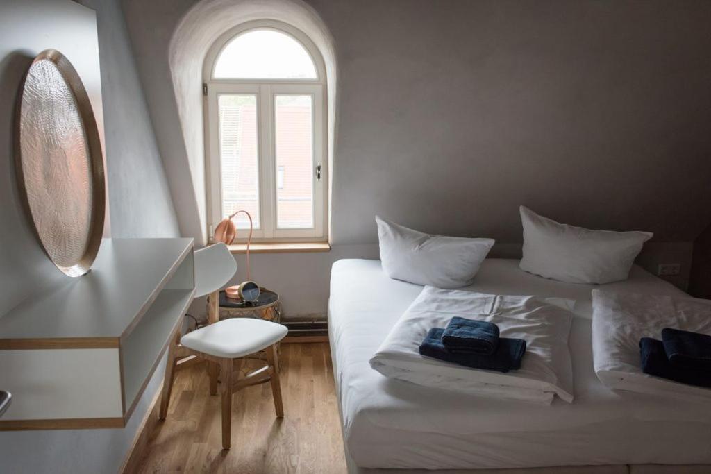 "goethezimmer" - auf dem Dach der NOTENBANK - 7