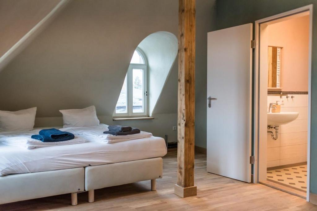 "goethezimmer" - auf dem Dach der NOTENBANK - 13