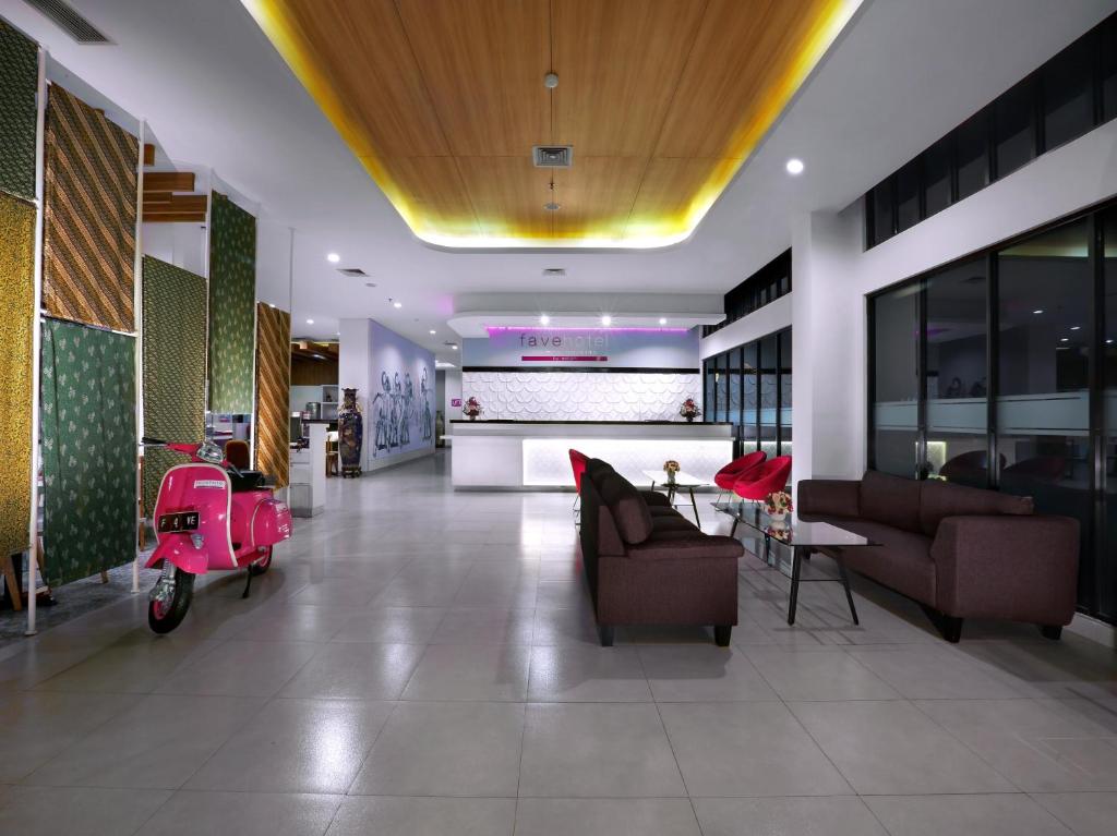 Posezení v ubytování favehotel Malioboro - Yogyakarta