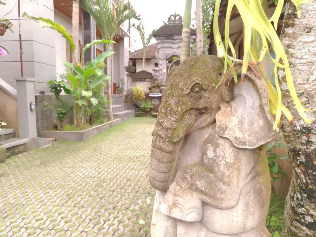 Zahrada ubytování Mekenyem House Ubud