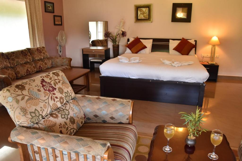 Green Nest Resort Ooty - 豪华双人间，山景
