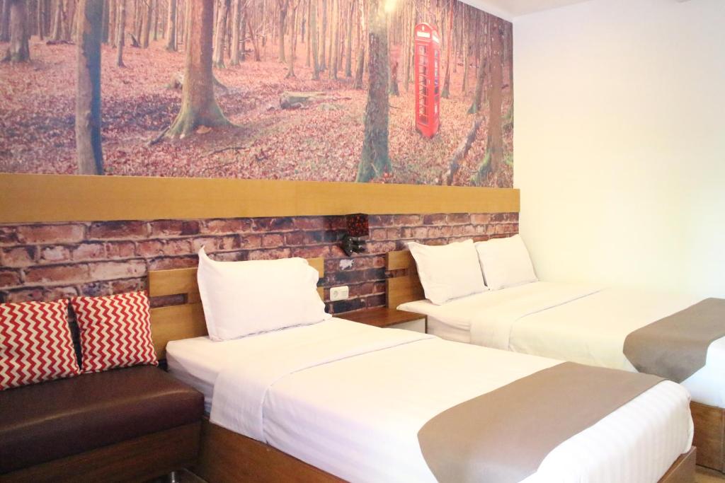 Lawaka Hotel - Deluxe Double Or Twin Room