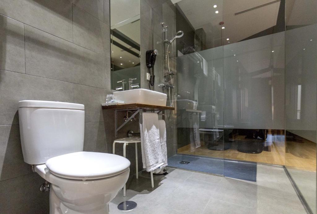 Kúpeľňa v ubytovaní Apartamentos Ele San Justo Plaza