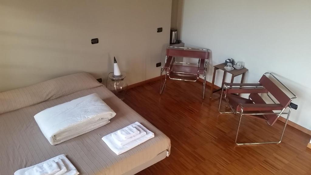 B&B La Bergamina 26 - Deluxe Double Or Twin Room With Balcony