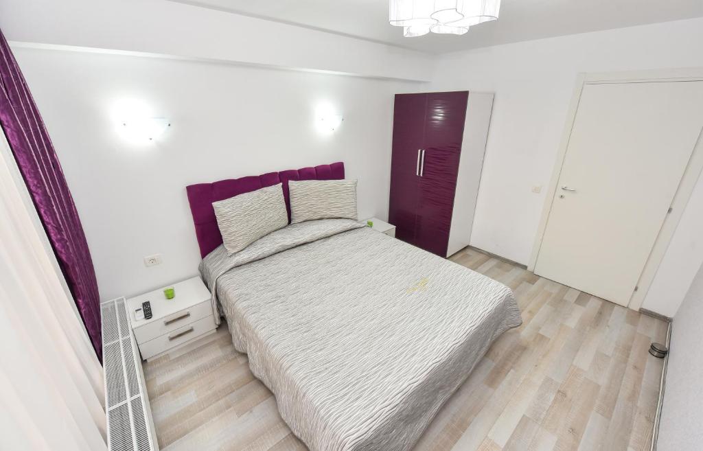 Pierre Cardin Deluxe Apartment With Terrace by Magniflex, Bucarest – Prezzi  aggiornati per il 2023