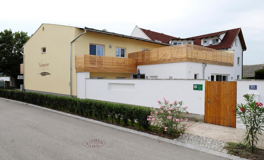 Budynek, w którym mieści się kwatera prywatna