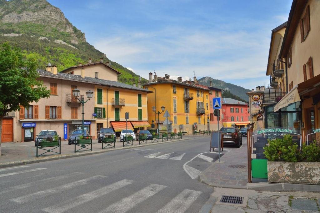 Location Pierre - Appartement Avec Vue Sur La Montagne