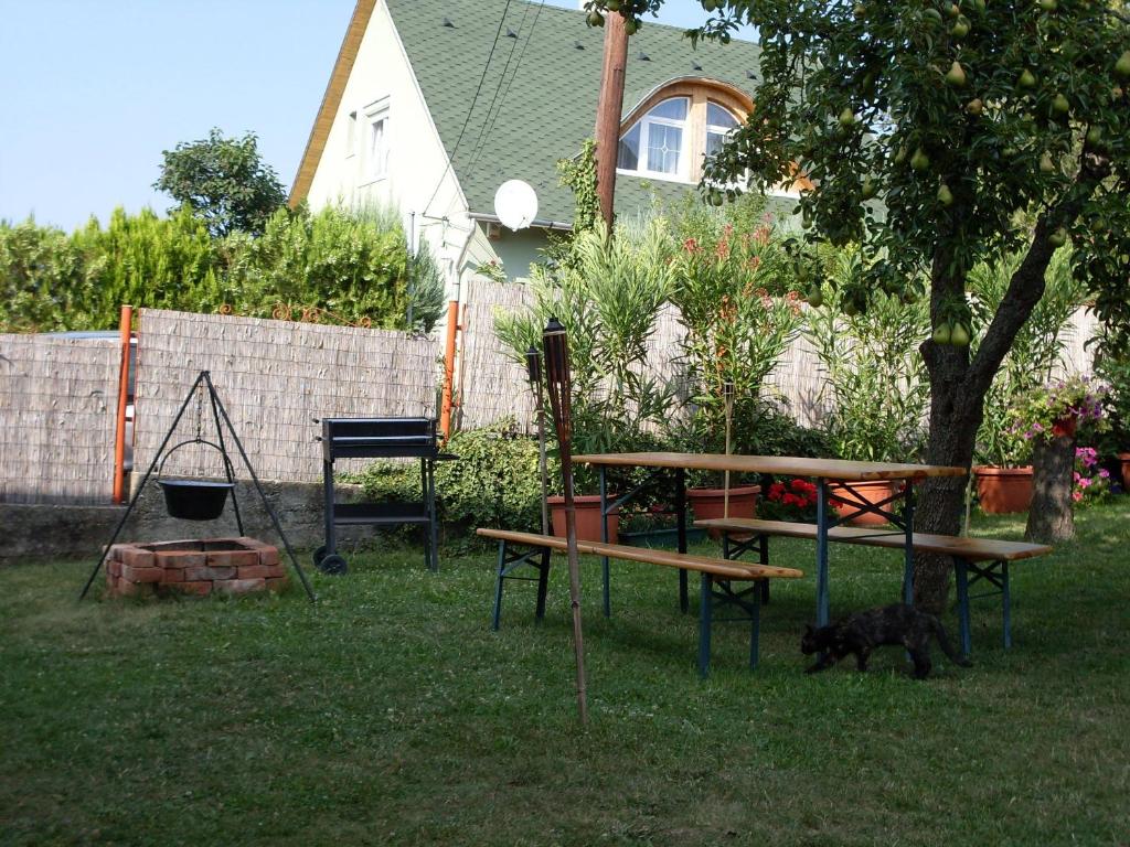 Zahrada ubytování Éden Vendégház