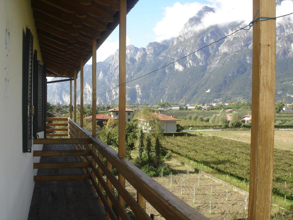 Nespecifikovaný výhled na hory nebo výhled na hory při pohledu z aparthotelu