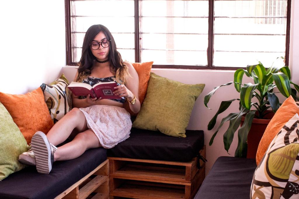 Posezení v ubytování El Patio Hostel Quito