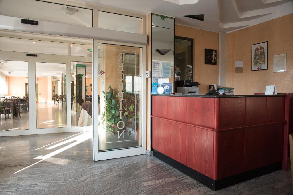 Vstupní hala nebo recepce v ubytování Albergo Carpino