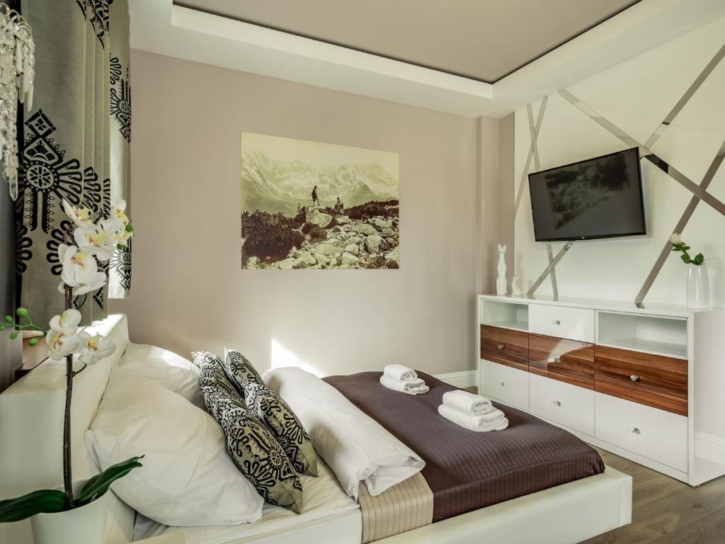 TatryTop Zakopiańskie Tarasy Premium & SPA - Deluxe One-Bedroom Apartment With Terrace 6B