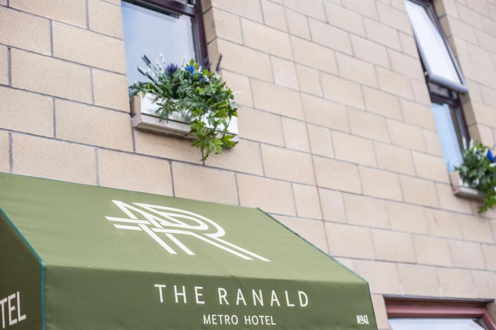 Majutusasutuses The Ranald Hotel olev sertifikaat, autasu, silt või muu dokument