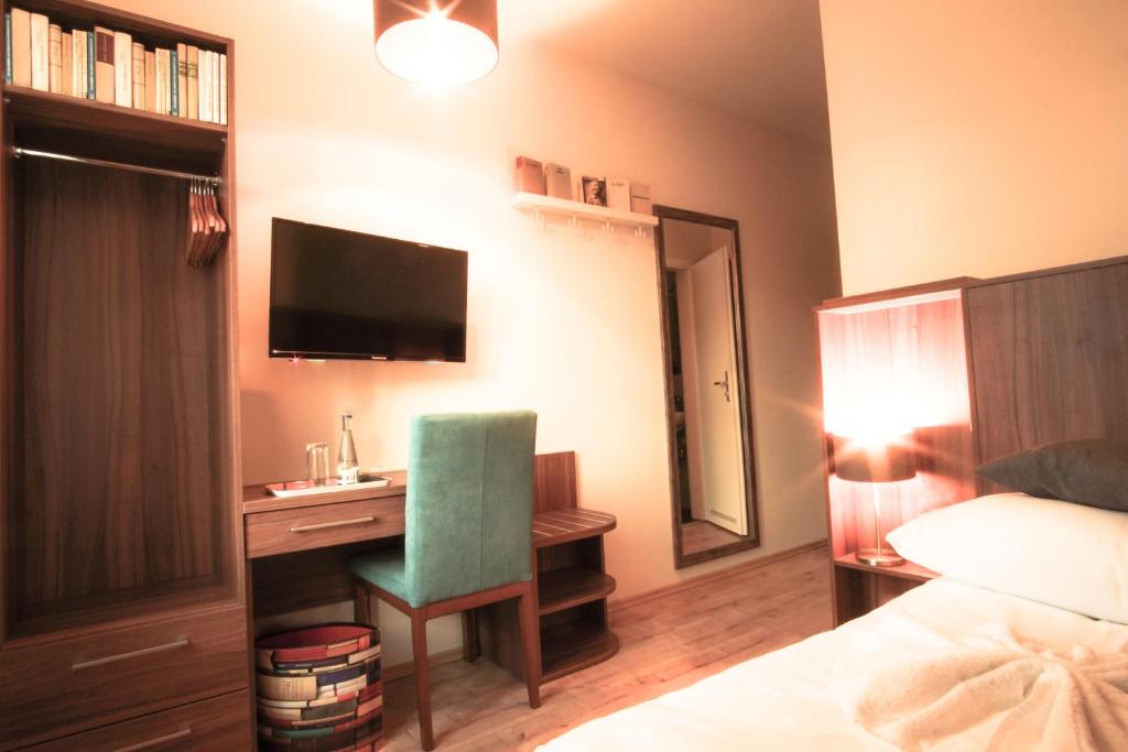 Hotel Bett und Buch - 1