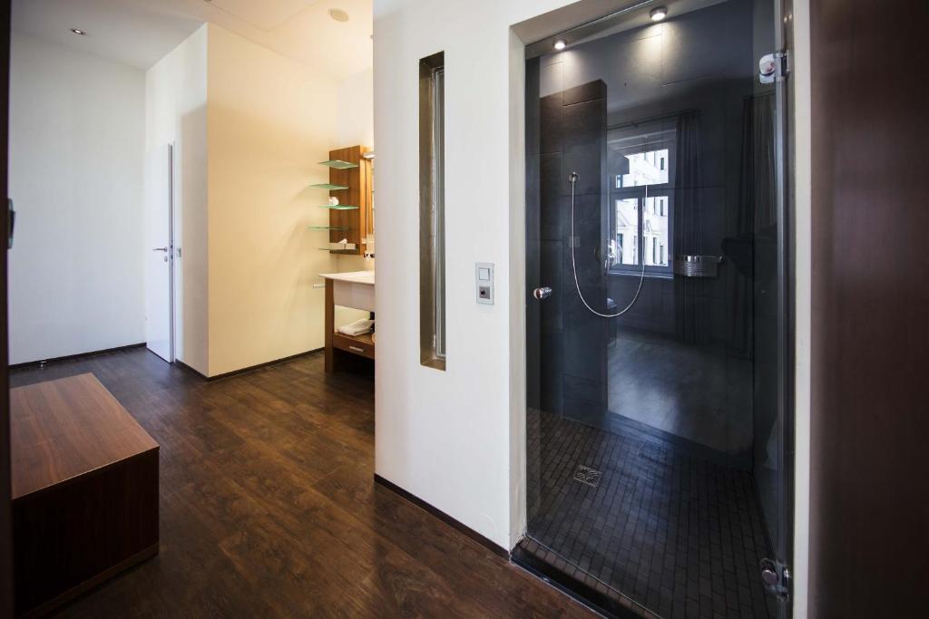 Hotel Rathaus - Wein & Design - Resim 45