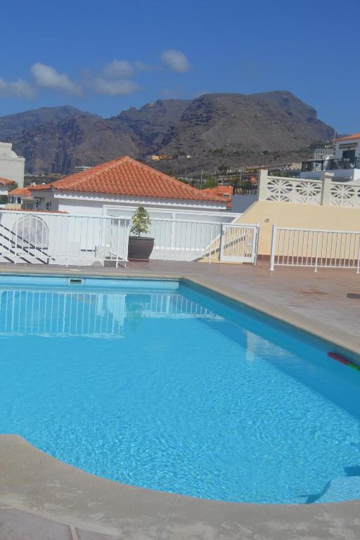 Arena Sol, Puerto de Santiago – Updated 2022 Prices