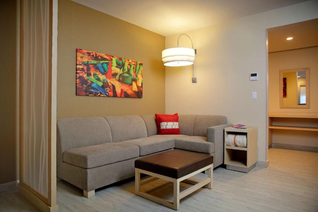 Uma área de estar em Hyatt Place Tegucigalpa