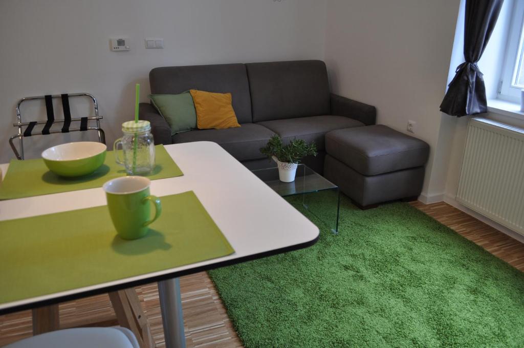 Posedenie v ubytovaní Studio Apartments City&style