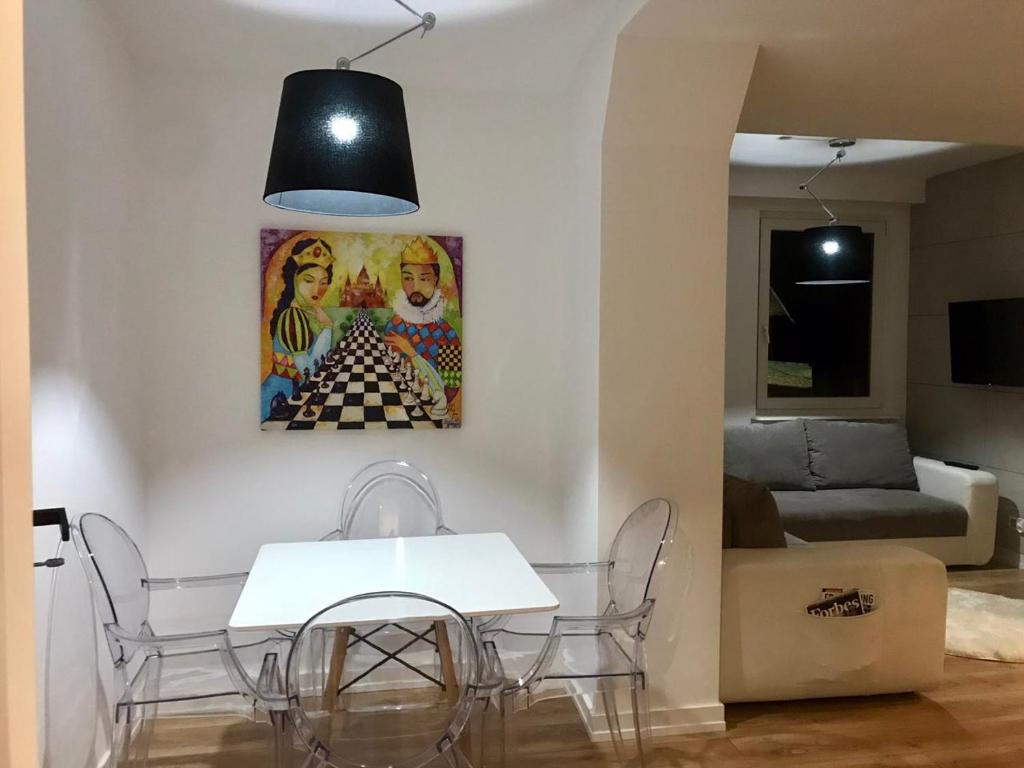 Posedenie v ubytovaní Apartament Mozart