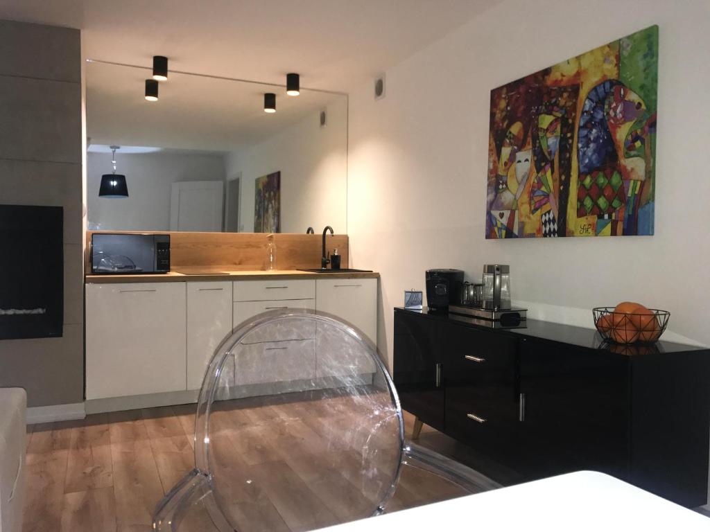 Kuchyňa alebo kuchynka v ubytovaní Apartament Mozart