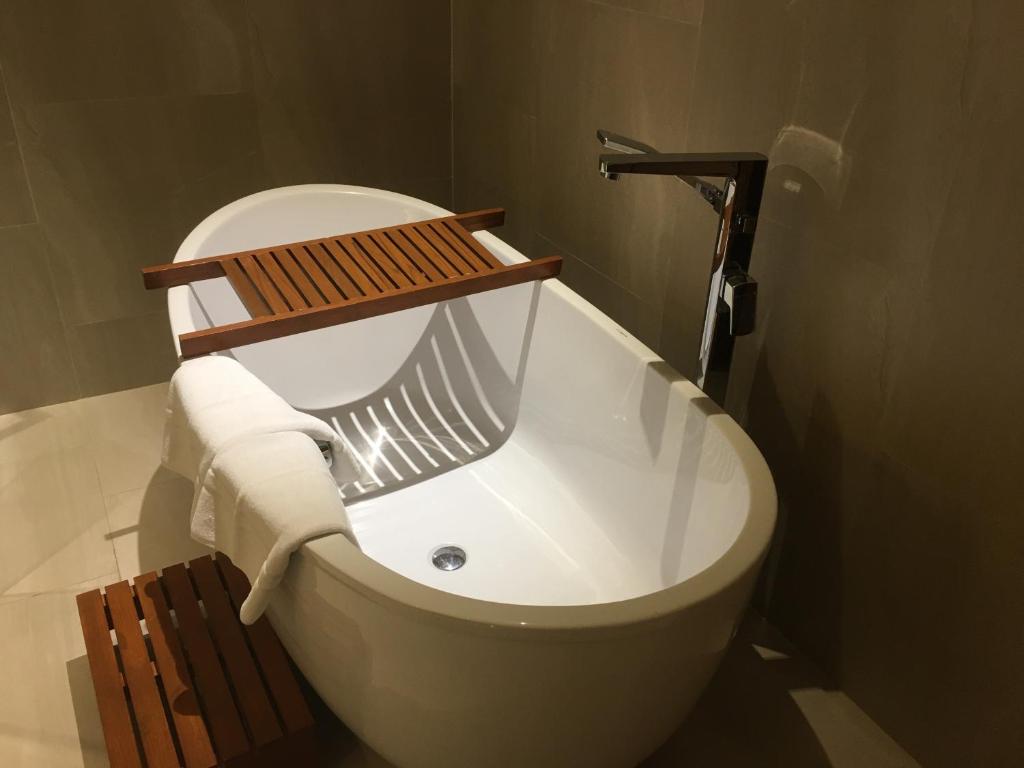Maraya Hotel & Resort -SHA Plus - Pagoda Suite