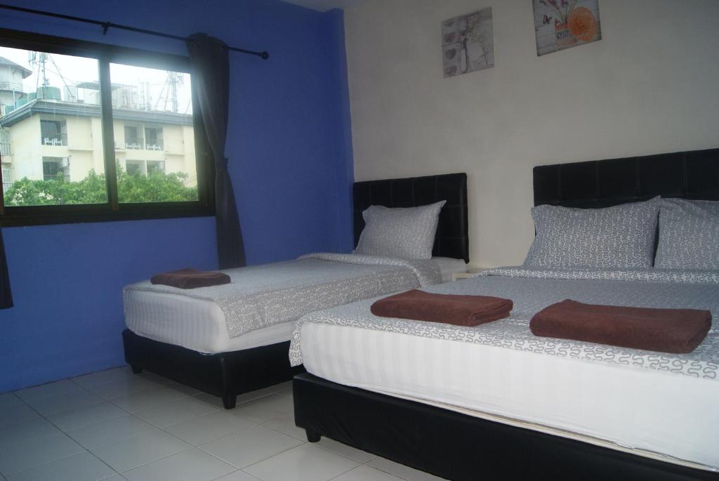 Pineapple Guesthouse - 13