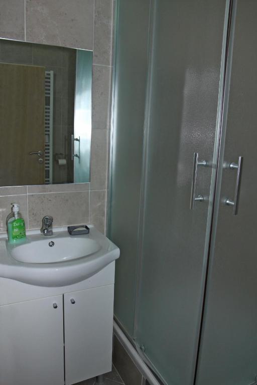 Guest House Business - Doubro Duplo Ou Duplo Ou Duplo