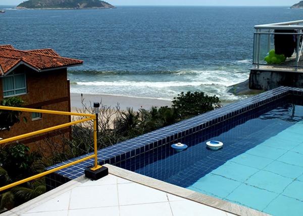  Camboinhas BnB