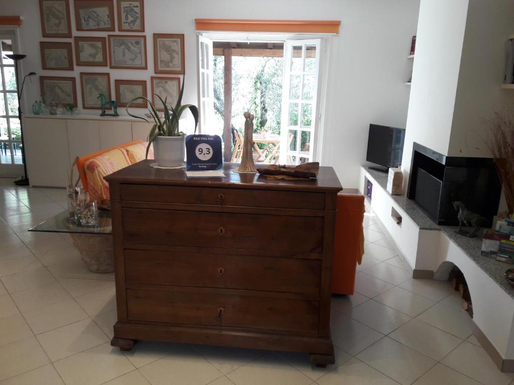 TV a/nebo společenská místnost v ubytování B&B Villa Ada