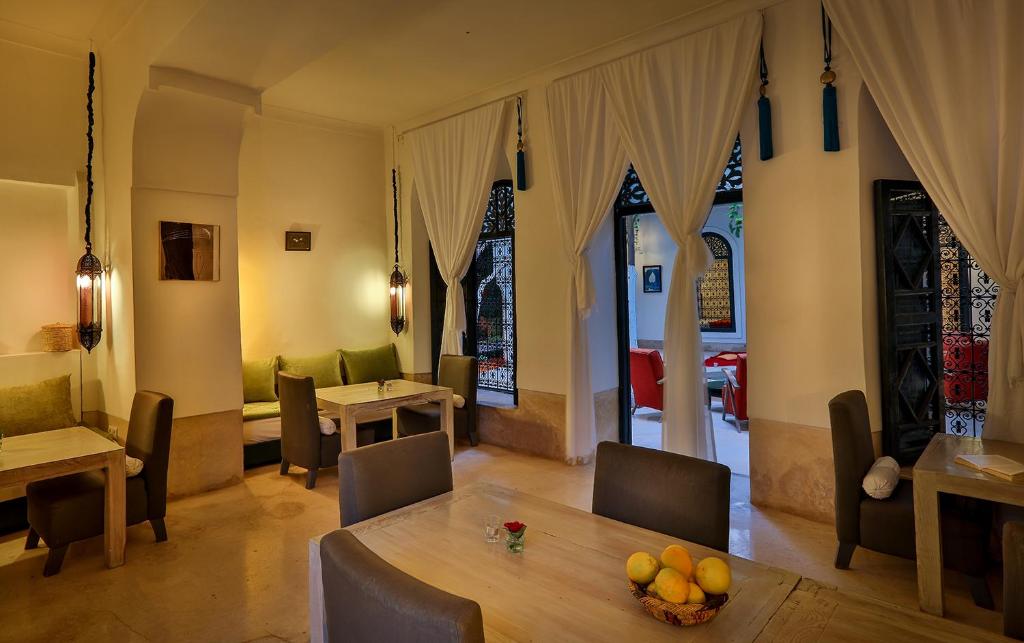 Area soggiorno di Hotel & Spa Dar Sara