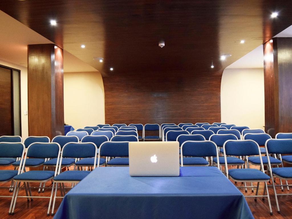 Konferenční prostory v ubytování Zamorano Real Hotel