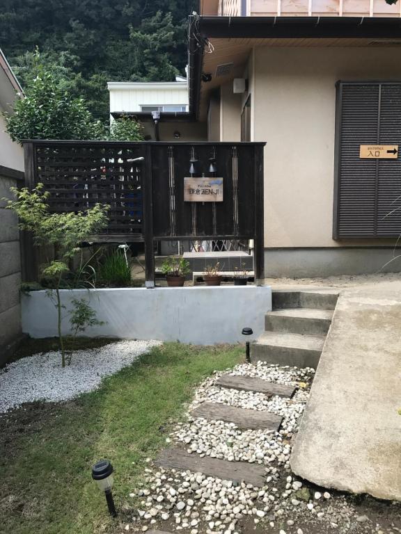 Zahrada ubytování Guest House Kamakura Zen-ji