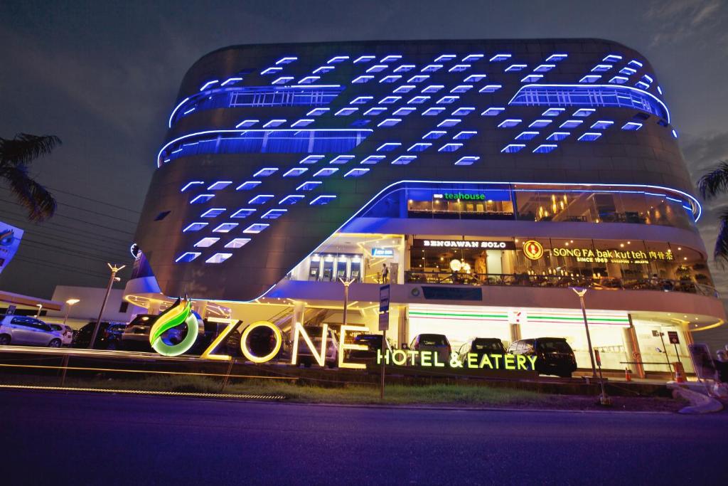 Gallery image of Ozone Hotel Pantai Indah Kapuk in Jakarta