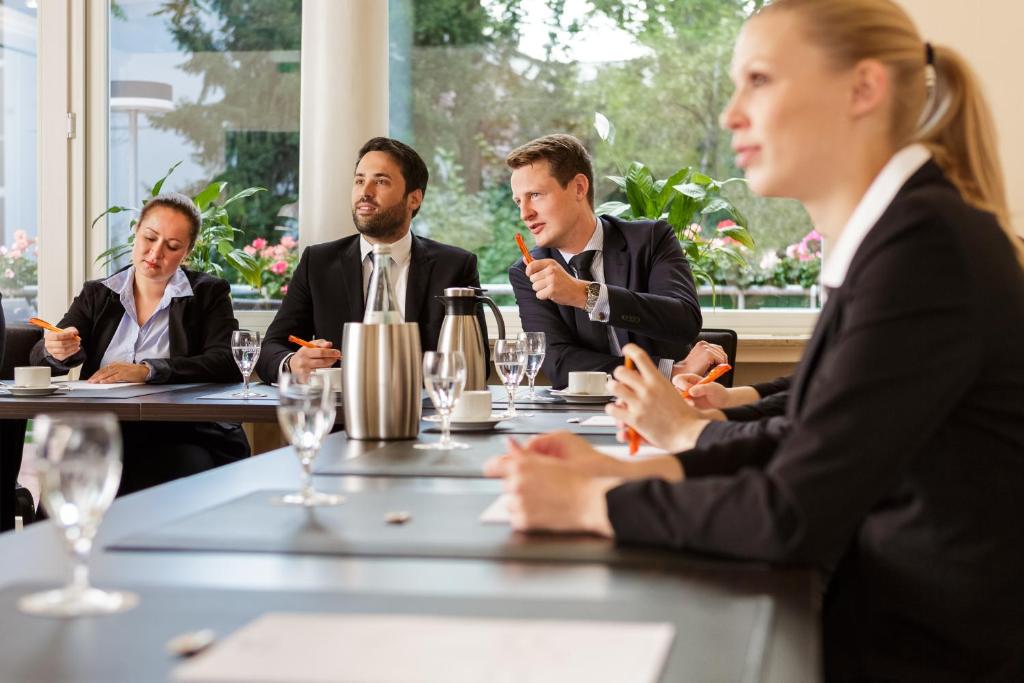 MesseHotel Köln-Deutz - Resim 6