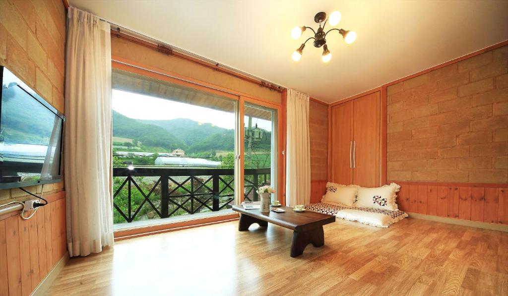 Daegwanryeong Rodem Tree Pension - Casa De Una Habitación