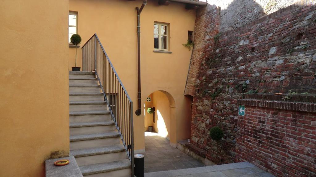 Fotografie z fotogalerie ubytování Hotel Boutique Antiche Mura v destinaci Saluzzo