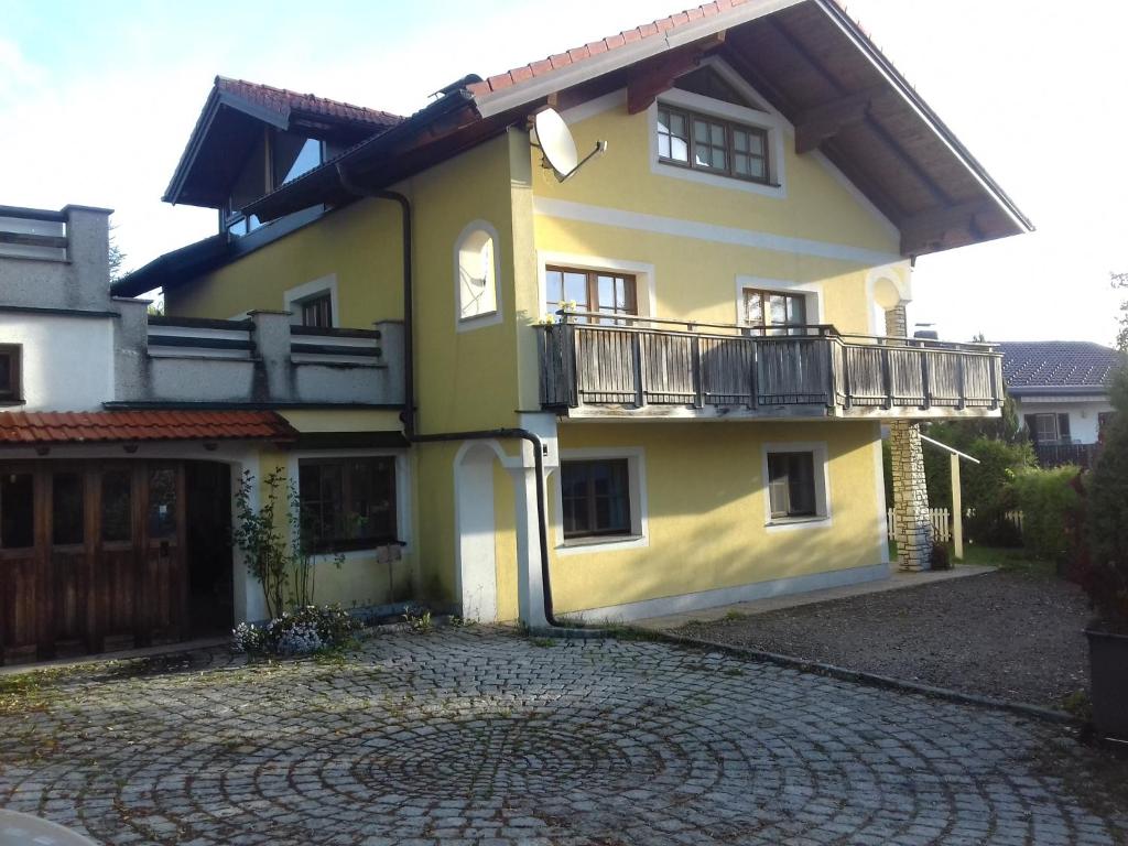 Budova, v ktorej sa apartmán nachádza