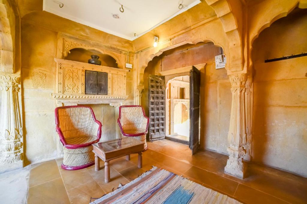 Posezení v ubytování Hotel Suraj