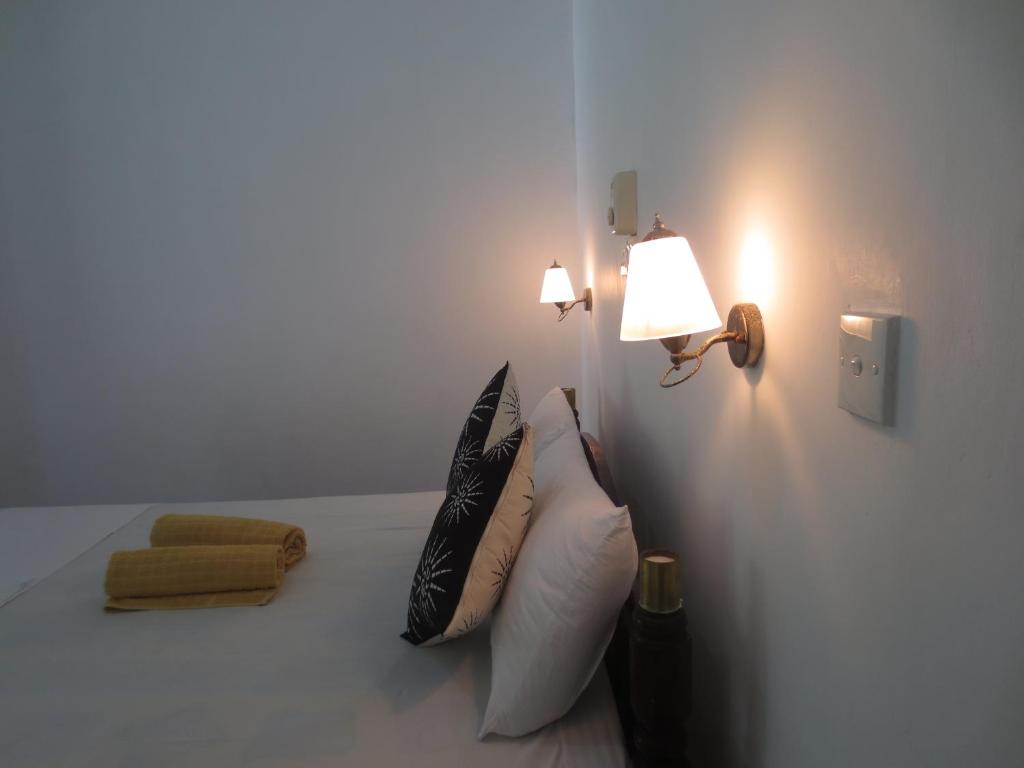 Jungle Holiday Home - Standard Double Room