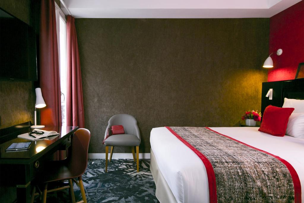 Hotel de Neuville Arc de Triomphe - Resim 14