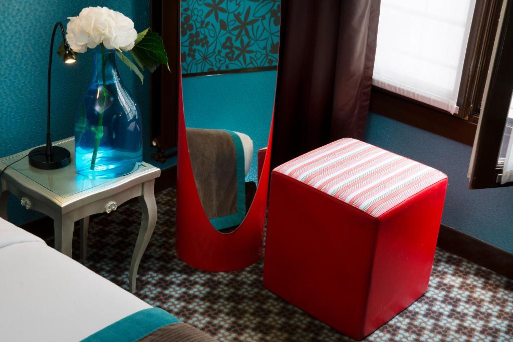 Hotel Design Sorbonne - Resim 19