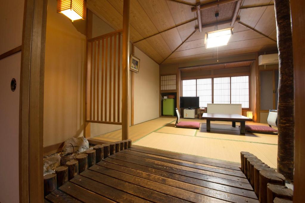 Posezení v ubytování Kappo Ryokan Shiroyama