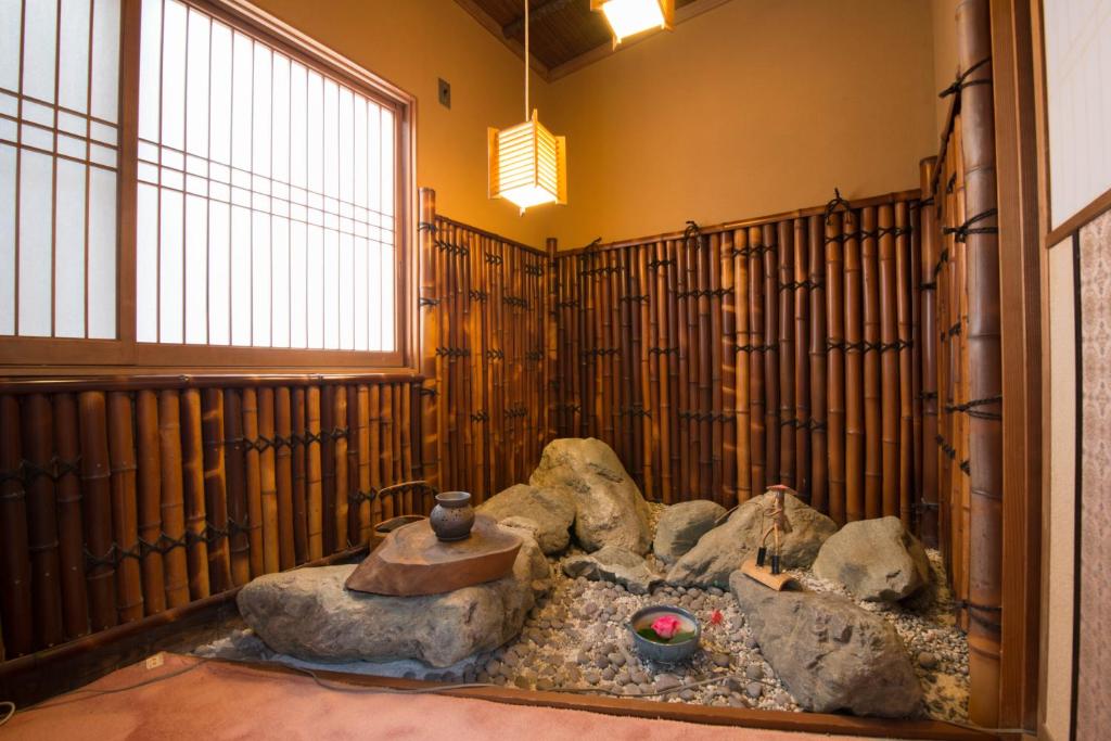 Domácí mazlíčci ubytovaní s hosty v ubytování Kappo Ryokan Shiroyama