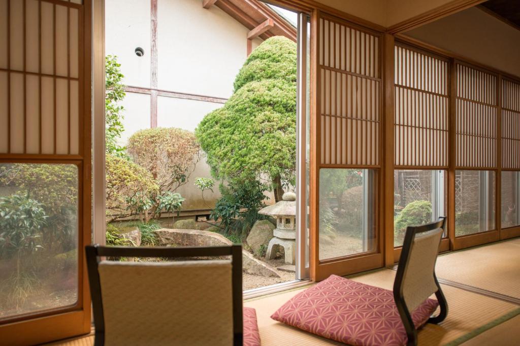 Zahrada ubytování Kappo Ryokan Shiroyama